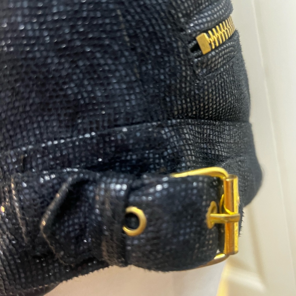 Black 🖤 Shimmer Moto Jacket Faux Leather Gold 💛Hardware Zippers Studs Large - Picture 7 of 7